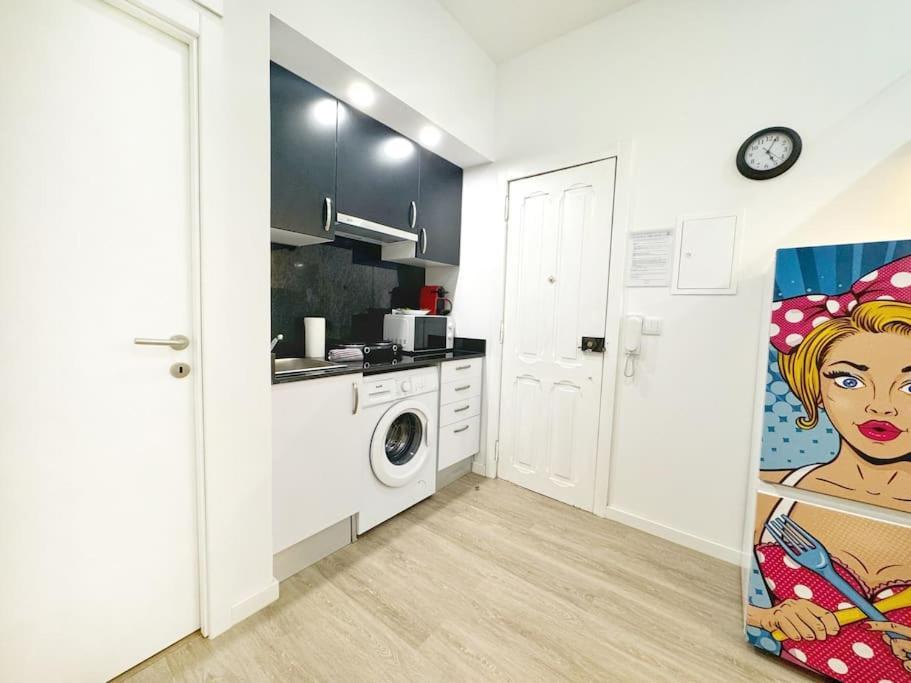 Apartamento Minimalist With Mezzanine